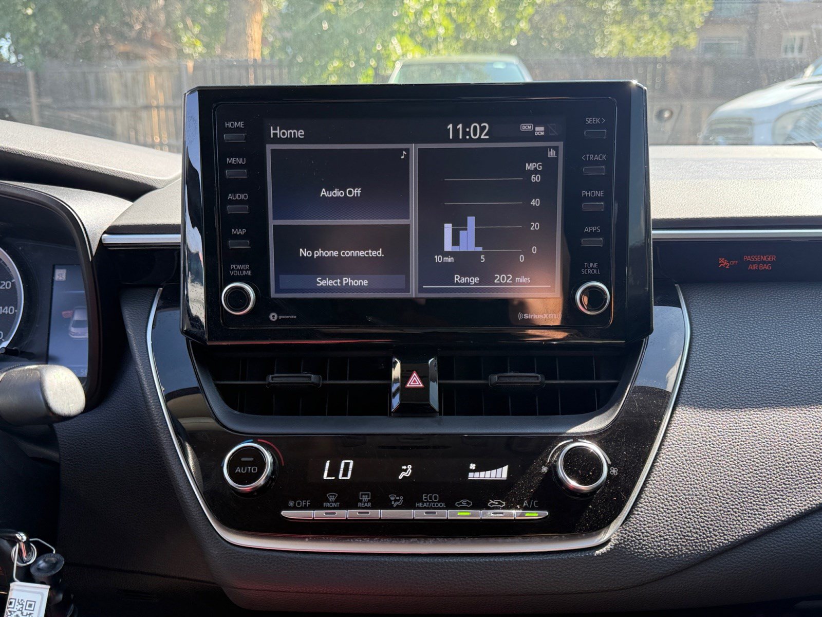 Used 2022 Toyota Corolla LE FWD image 26