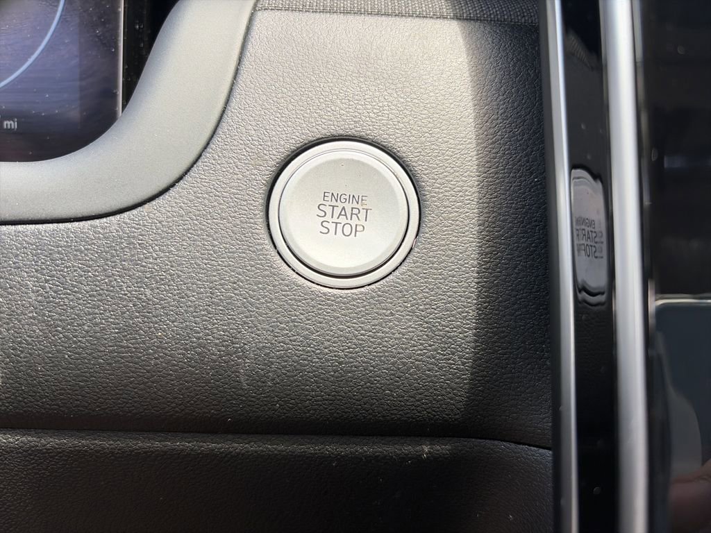 Used 2023 Hyundai Tucson Limited AWD/4WD image 29