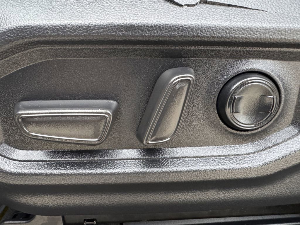 Used 2022 Toyota Tundra Limited image 27