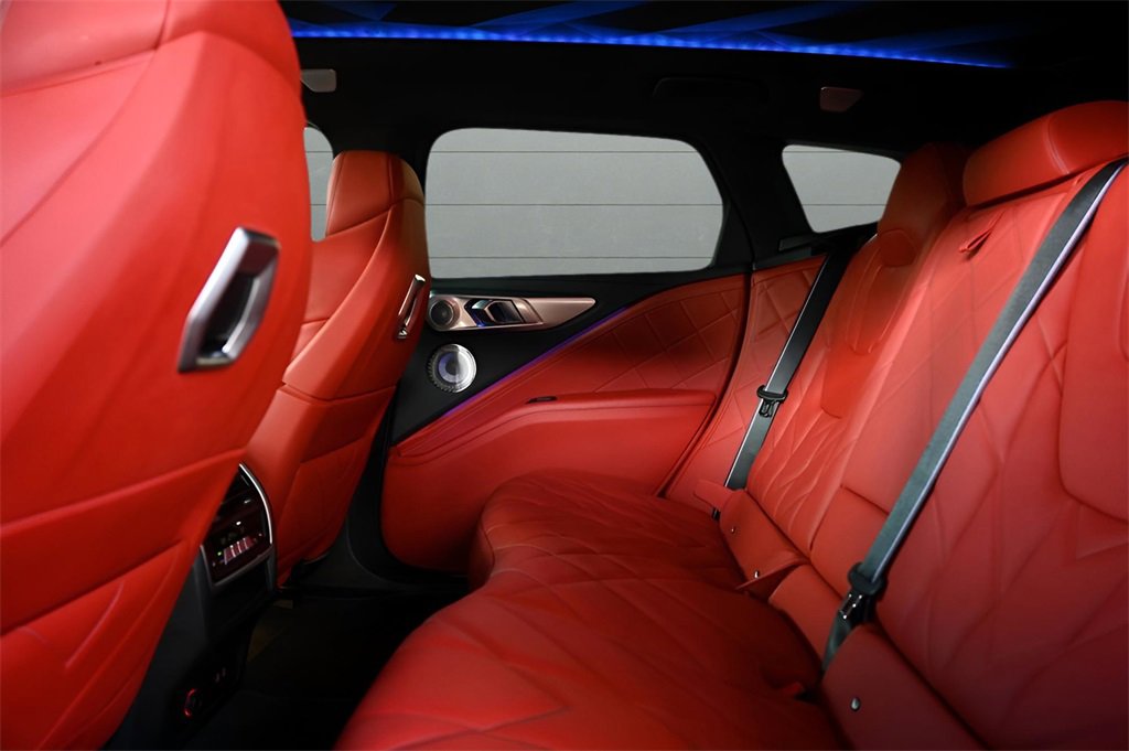 Used 2023 BMW XM image 26
