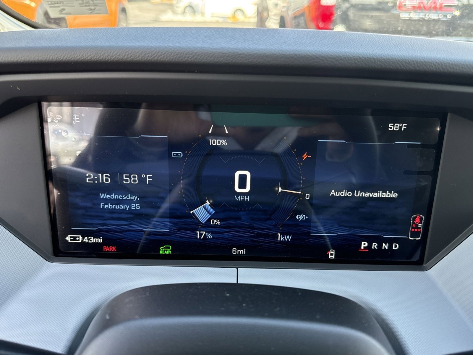 New 2027 Chevrolet Bolt LT w/ Comfort Package FWD image 17
