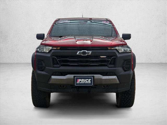 Used 2024 Chevrolet Colorado Trail Boss w/ Advanced Trailering Package AWD/4WD image 2