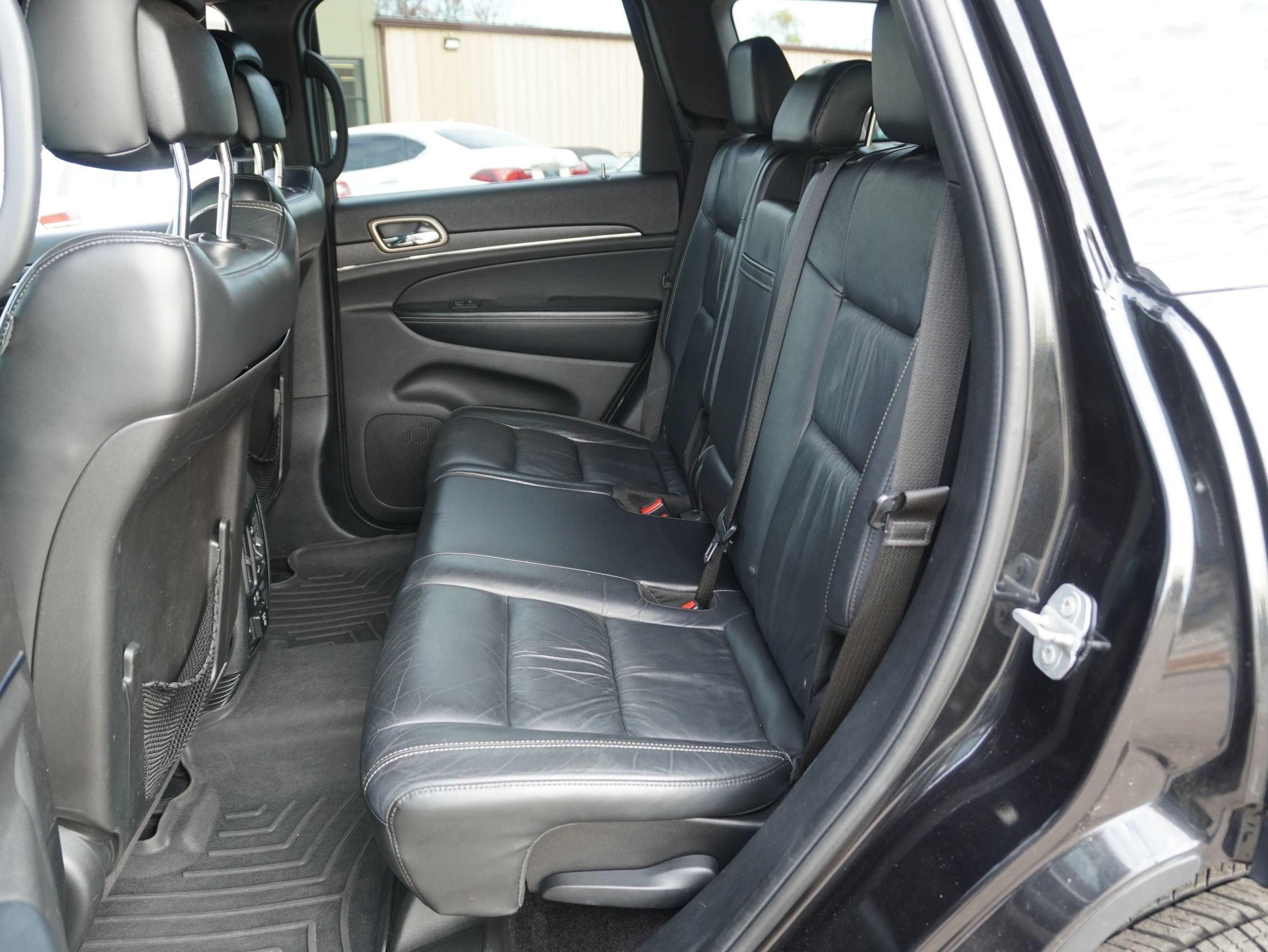 Used 2016 Jeep Grand Cherokee Limited AWD/4WD image 43