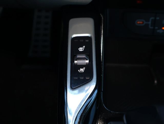 Used 2025 Kia Sorento SX image 30