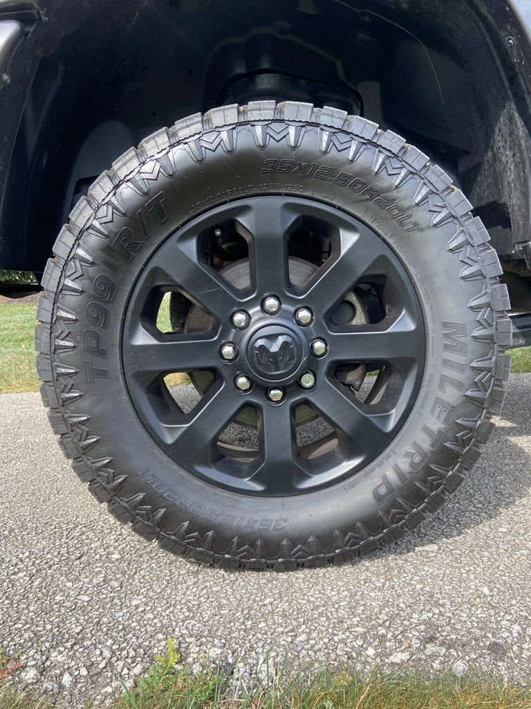 Used 2018 RAM 2500 Laramie w/ Sport Appearance Group AWD/4WD image 9