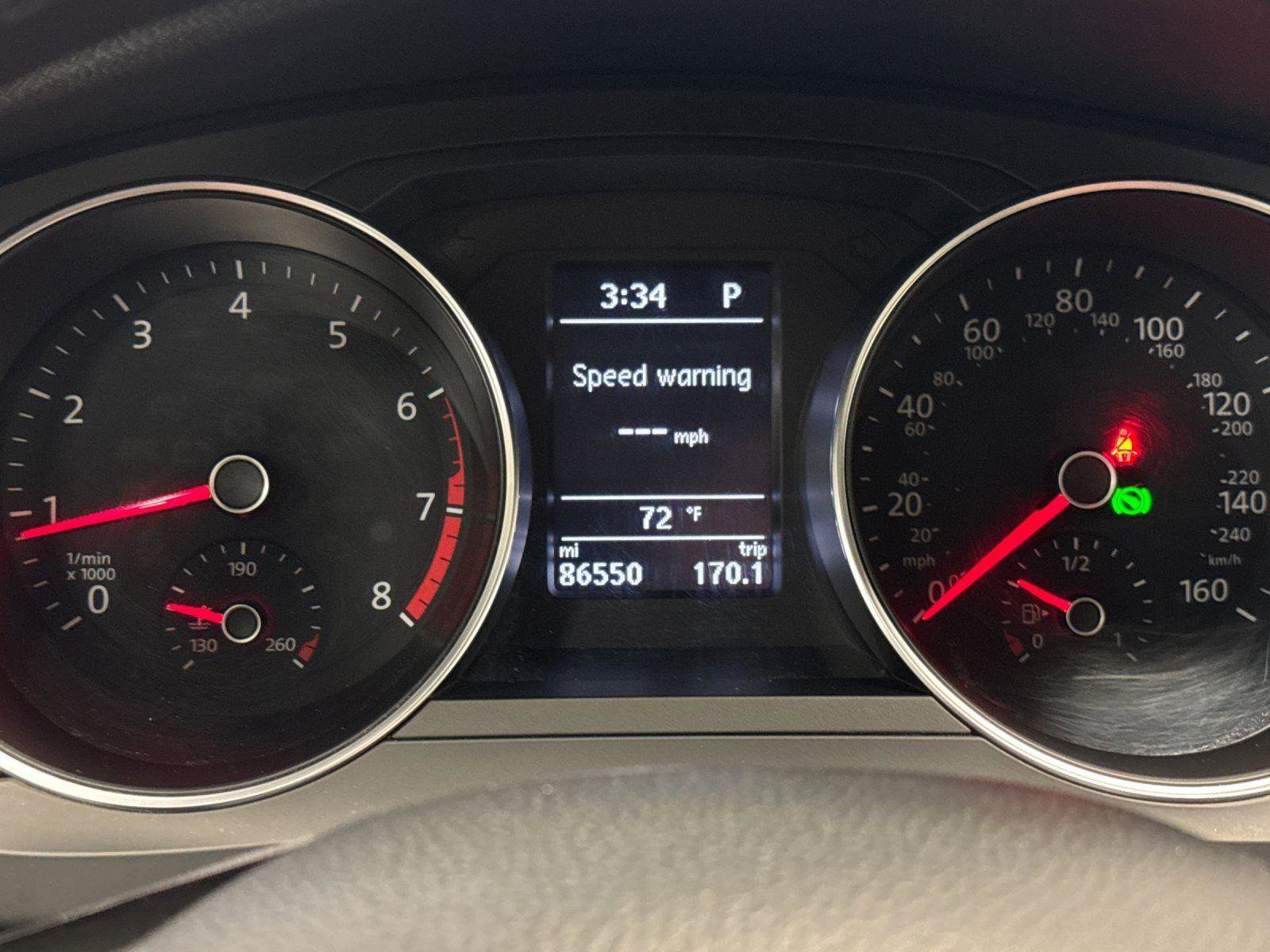 Used 2018 Volkswagen Jetta SE image 22