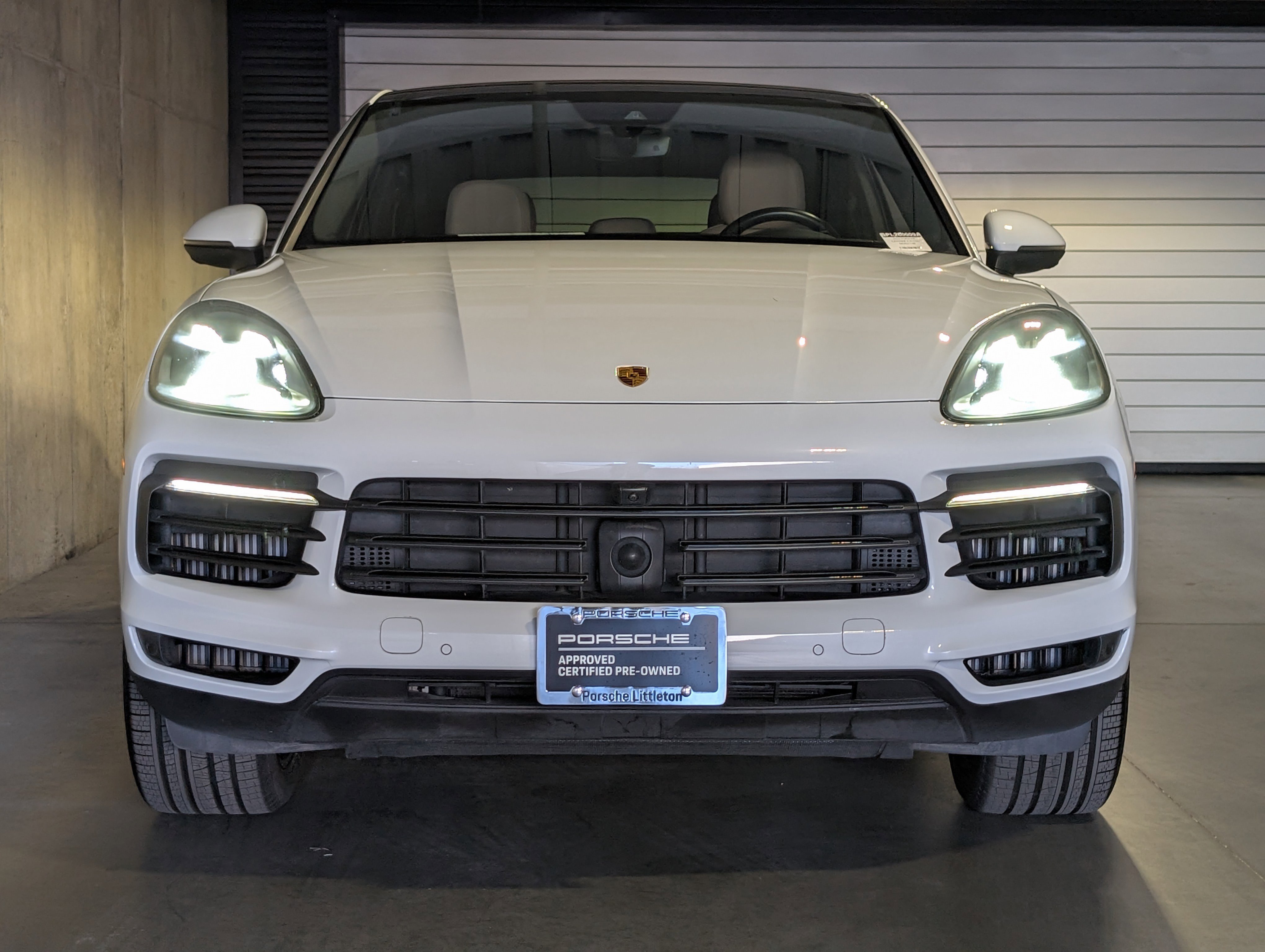 Certified 2022 Porsche Cayenne E-Hybrid image 12