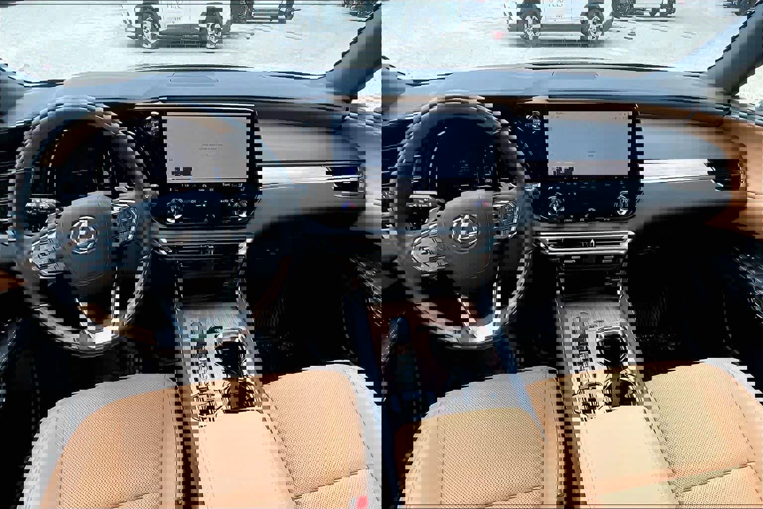 Used 2026 Lexus RX 350 Premium w/ Accessory Package (Z1) image 15