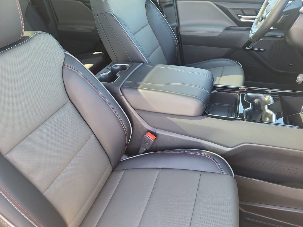 Used 2026 Chevrolet Silverado EV Trail Boss w/ LPO, Gameday Tailgate Package AWD/4WD image 34