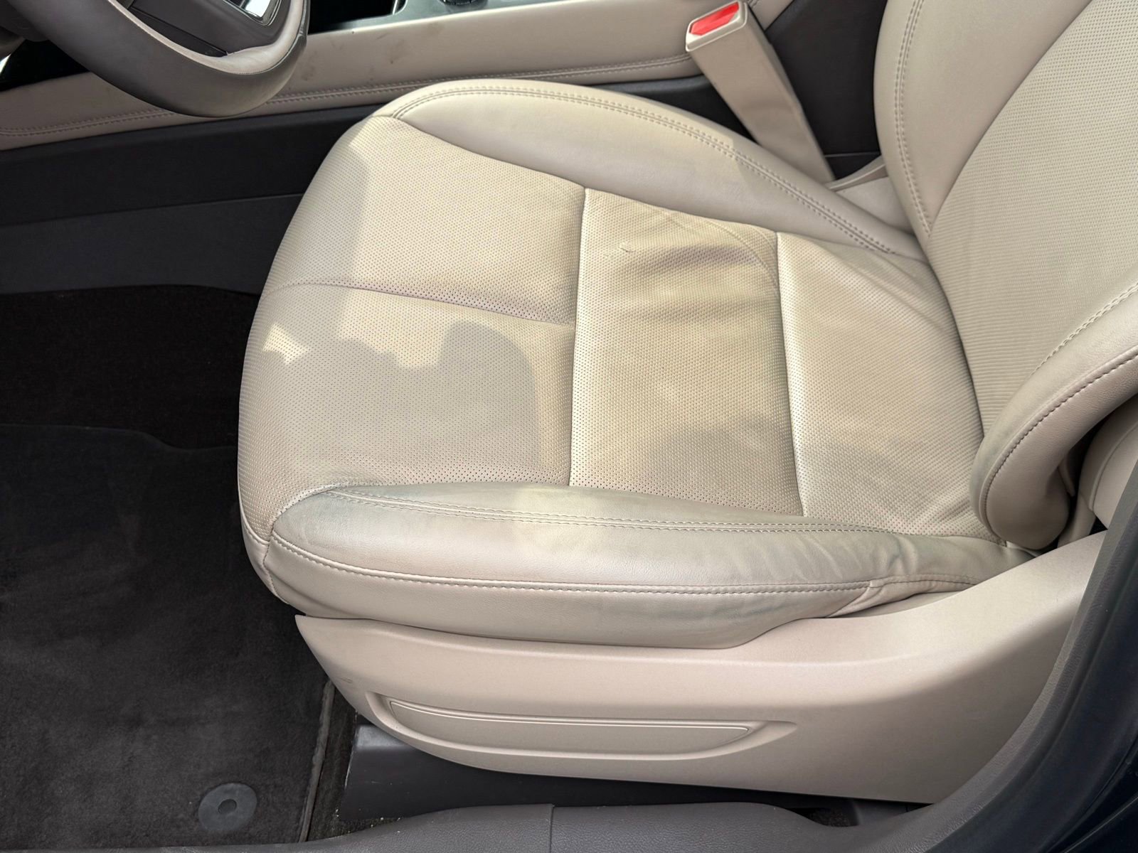 Used 2022 Lincoln Corsair Reserve w/ Equipment Group 201A image 40