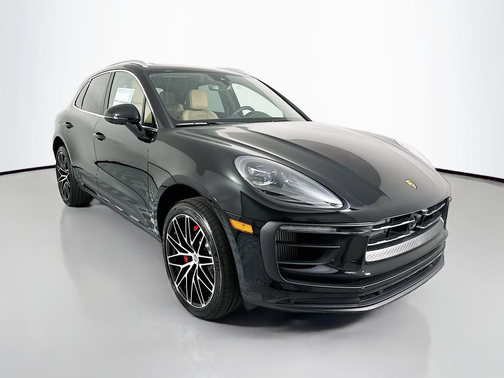 New 2026 Porsche Macan S AWD/4WD image 7