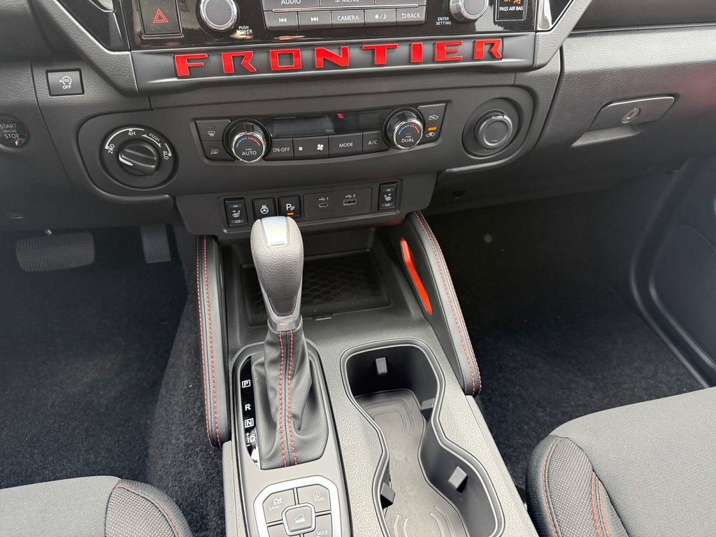 New 2026 Nissan Frontier PRO-4X w/ Pro-4x Convenience Package image 11