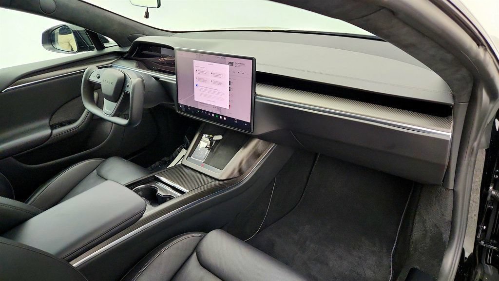 Used 2023 Tesla Model S Plaid AWD/4WD image 31
