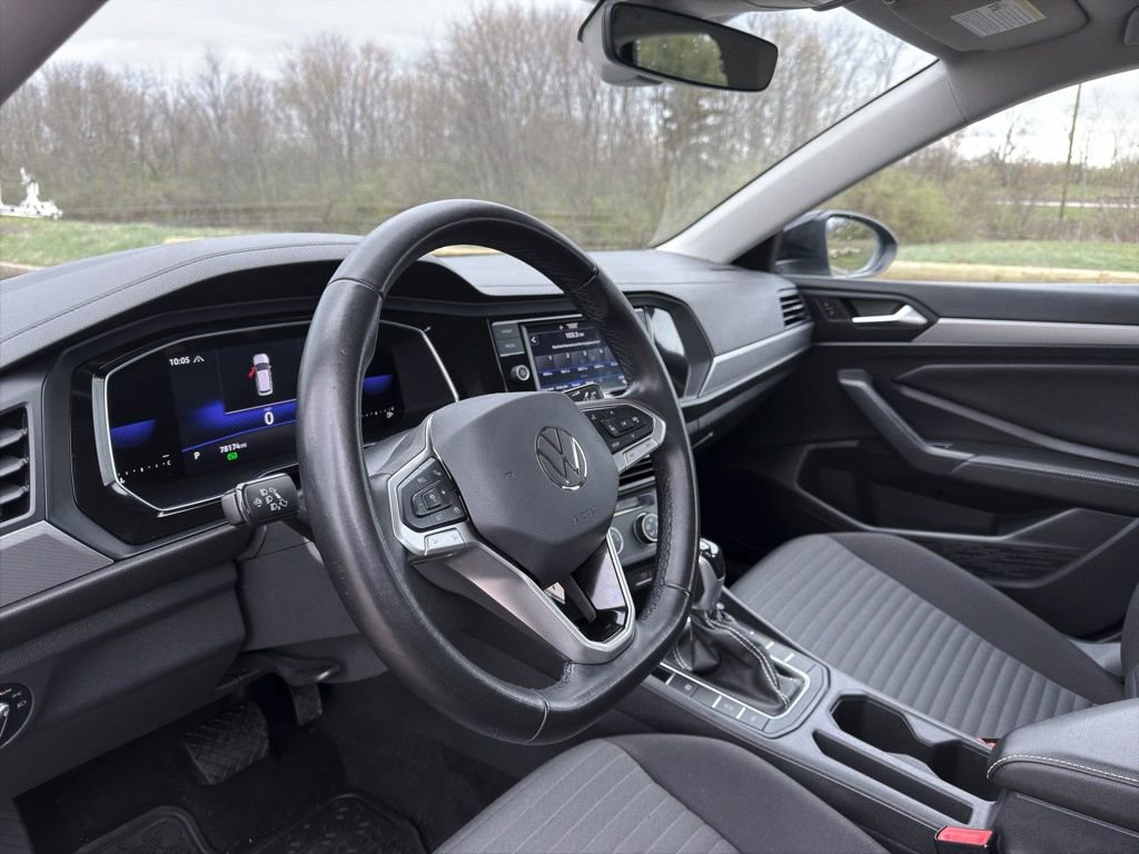 Used 2022 Volkswagen Jetta S image 17