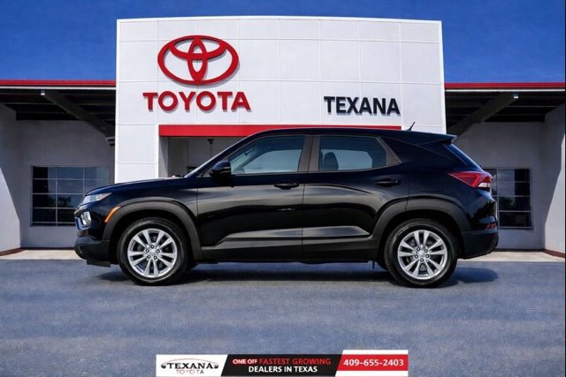 Used 2023 Chevrolet TrailBlazer LS image 3