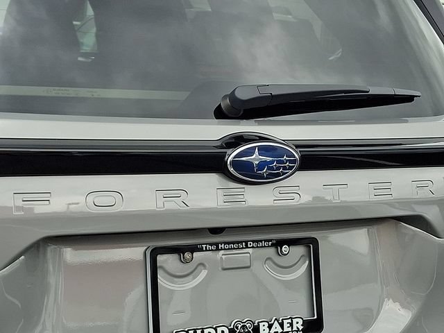 Used 2025 Subaru Forester Limited AWD/4WD image 33