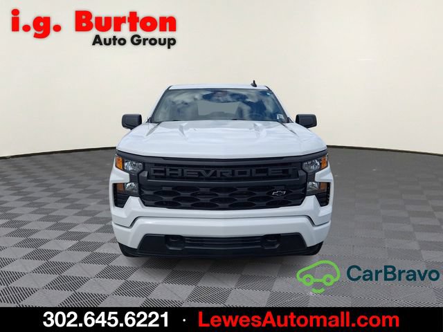 Used 2025 Chevrolet Silverado 1500 Custom w/ Turbomax Blackout Package AWD/4WD image 2