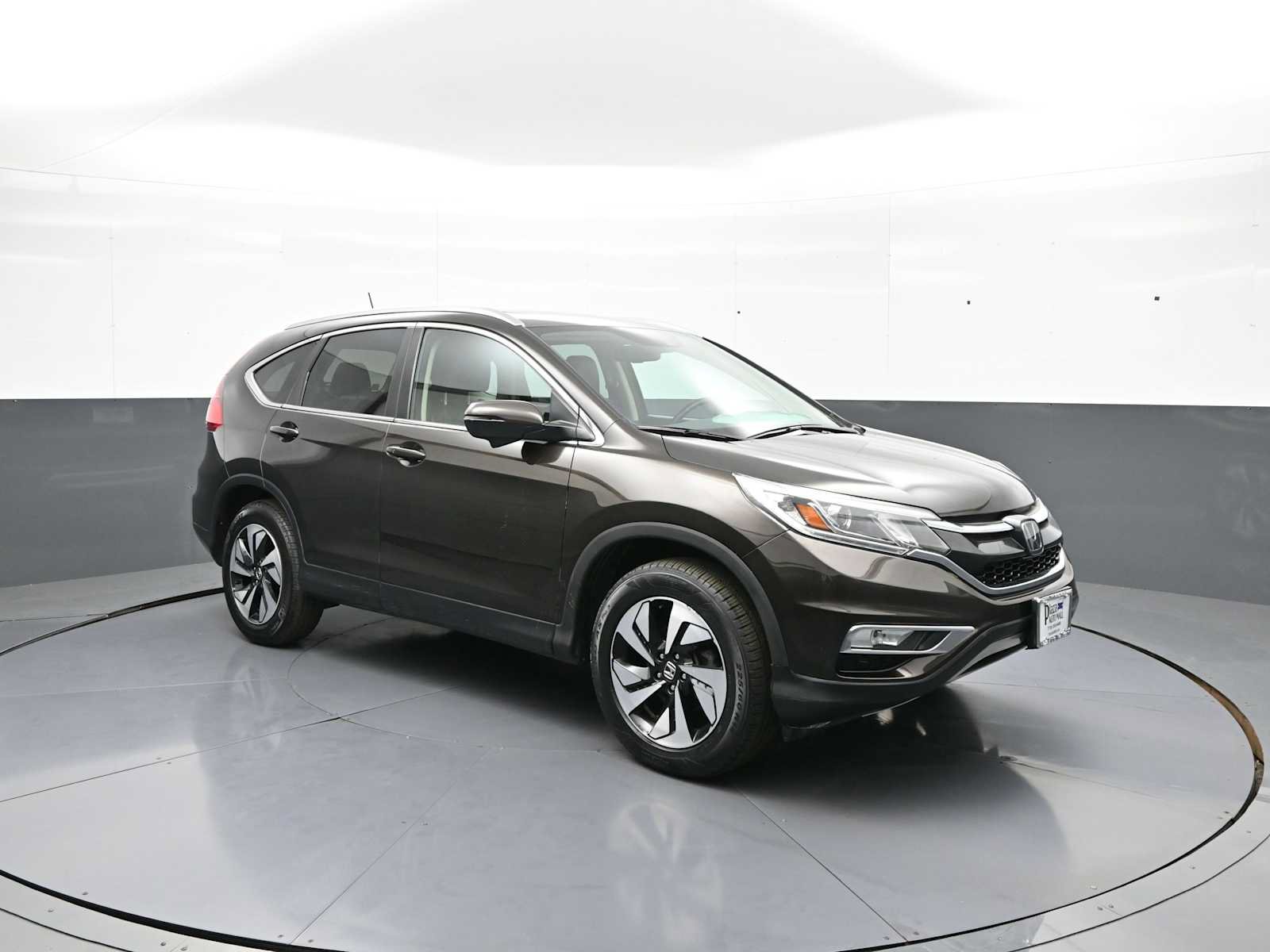 Used 2016 Honda CR-V Touring image 3
