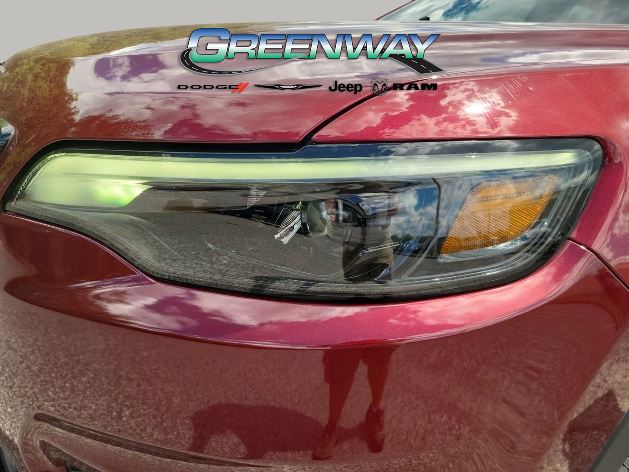 Used 2021 Jeep Cherokee Latitude Plus FWD image 29