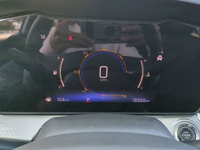 Certified 2024 Chevrolet Trax LT w/ Sunroof Package image 31