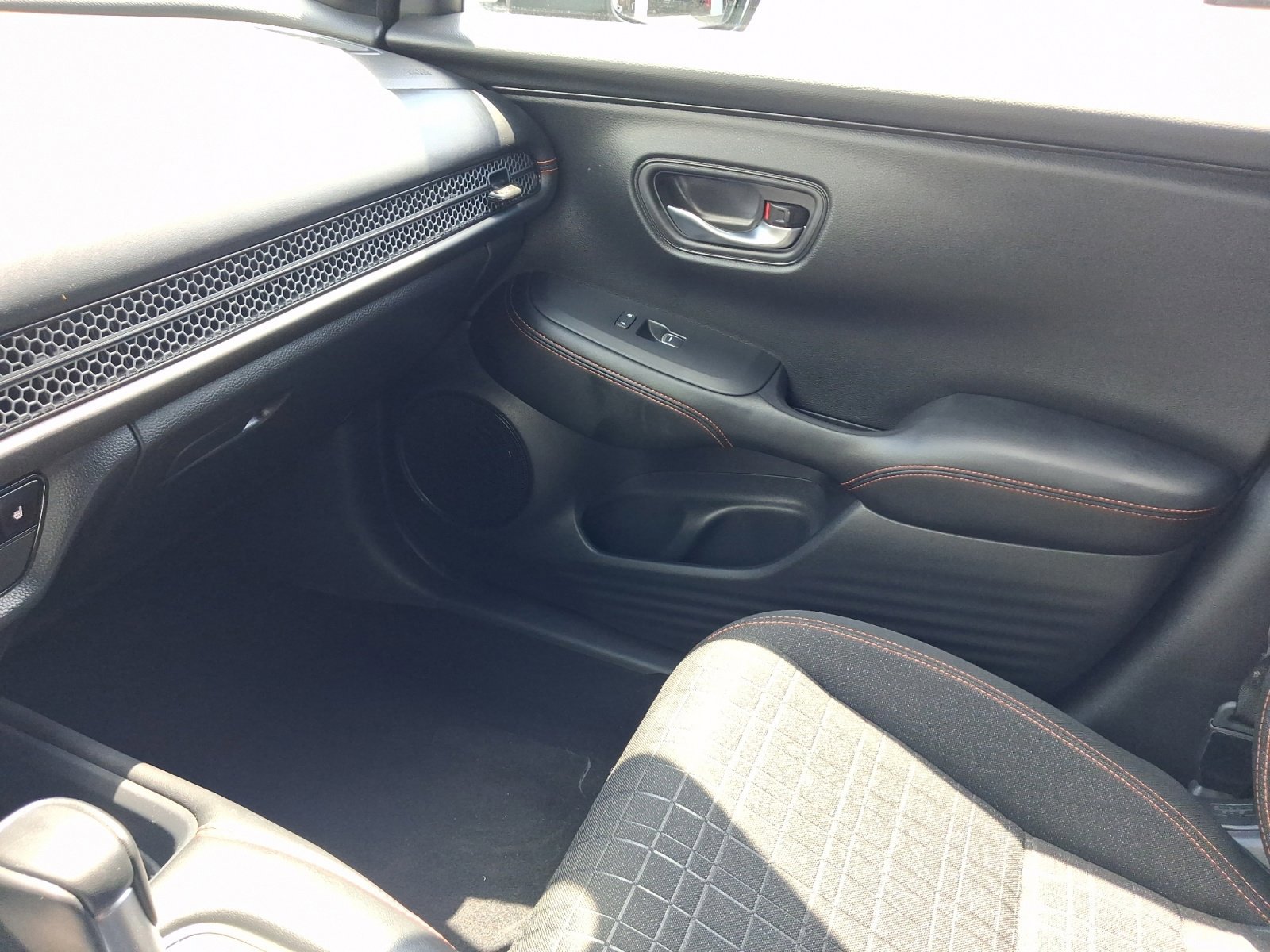 Used 2024 Honda HR-V Sport image 21