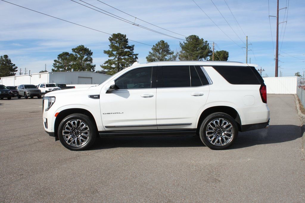 Used 2024 GMC Yukon Denali Ultimate image 5