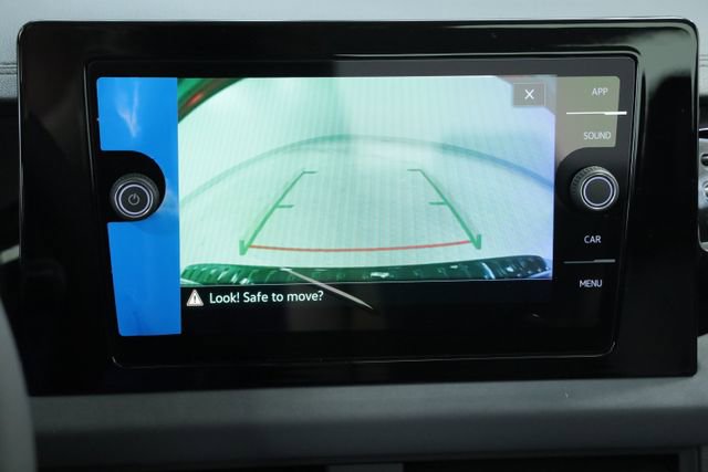 New 2026 Volkswagen Jetta SE FWD image 18