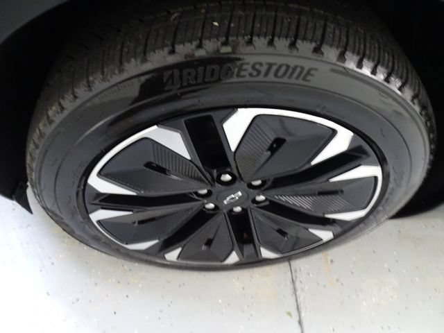 Certified 2024 Chevrolet Blazer EV RS AWD/4WD image 25
