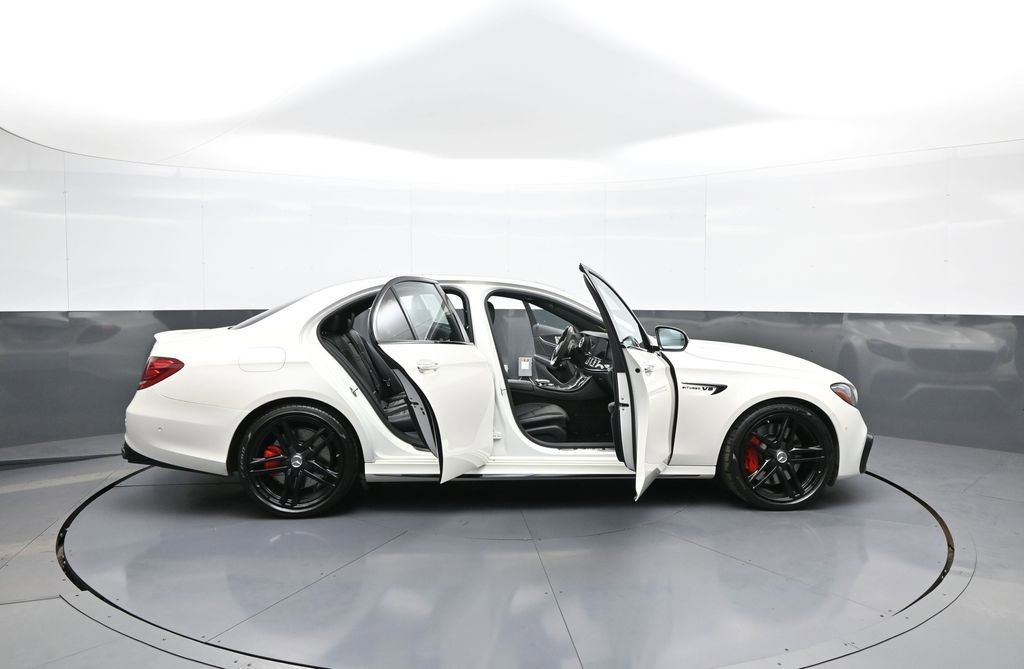 Used 2020 Mercedes-Benz E 63 AMG S image 46