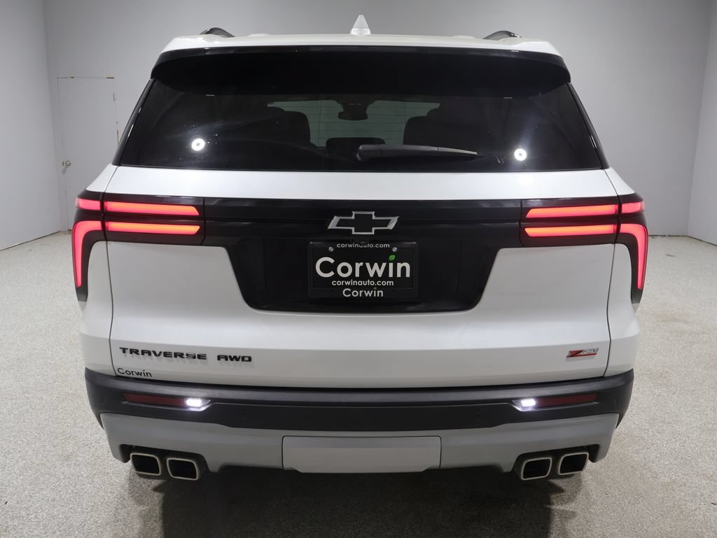 Used 2024 Chevrolet Traverse Z71 AWD/4WD video 3