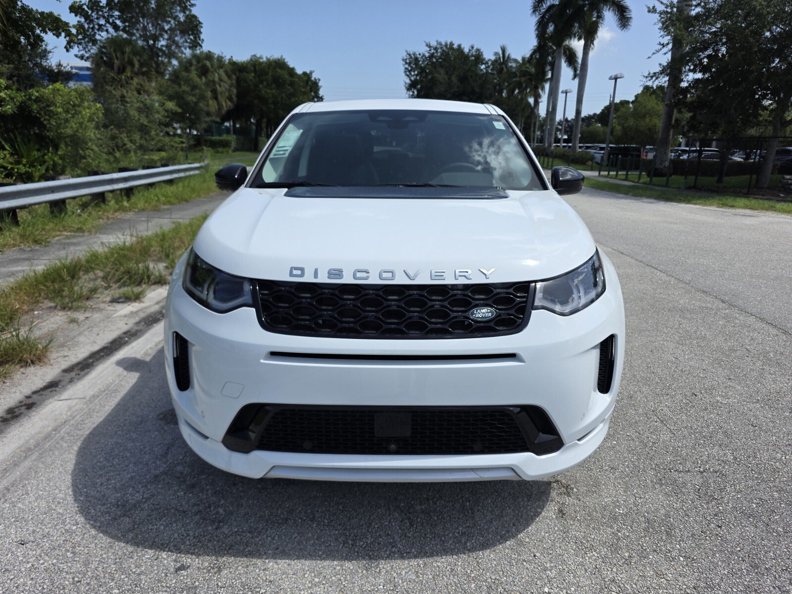 New 2025 Land Rover Discovery Sport S AWD/4WD image 8