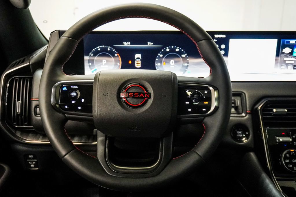 Used 2025 Nissan Armada PRO-4X w/ Pro-4X Premium Package image 16