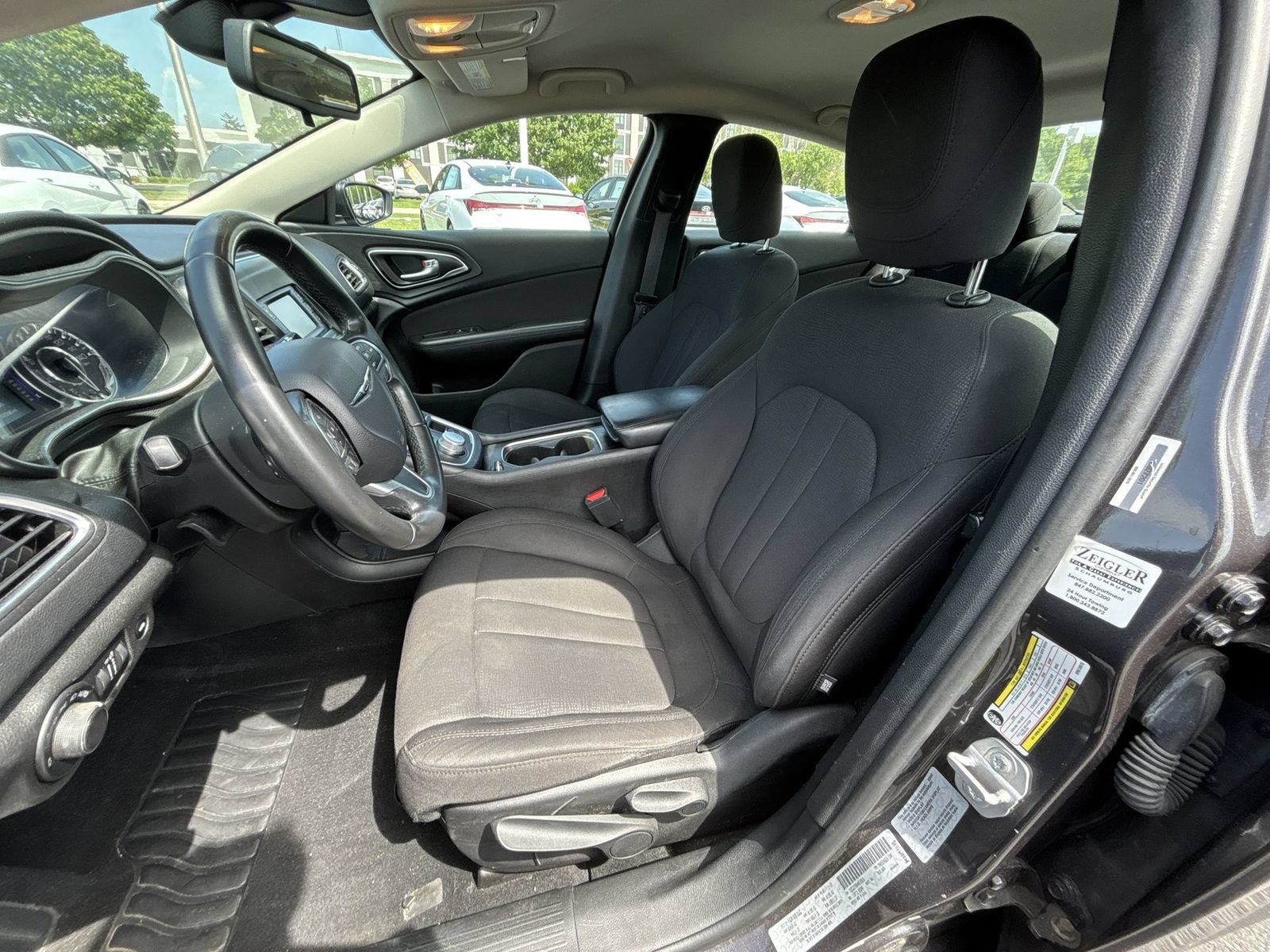 Used 2017 Chrysler 200 LX FWD image 12