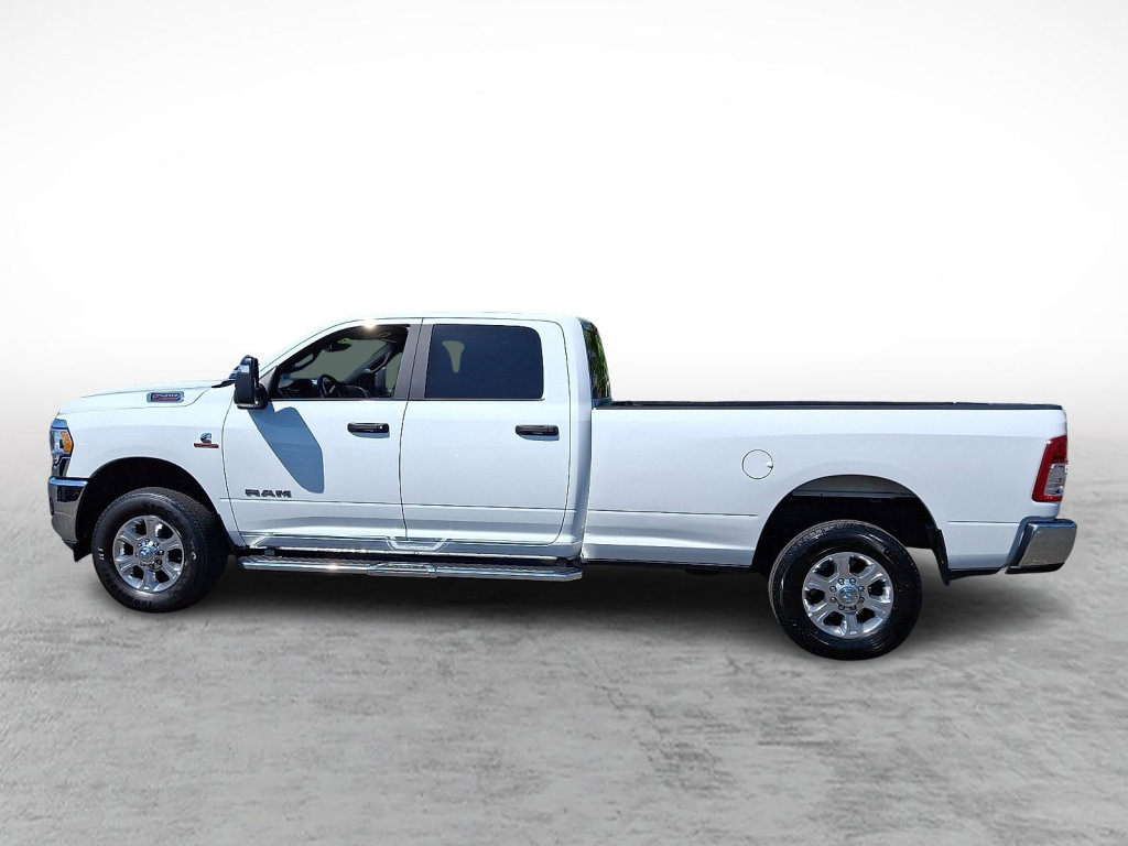 Certified 2024 RAM 2500 Big Horn AWD/4WD image 2
