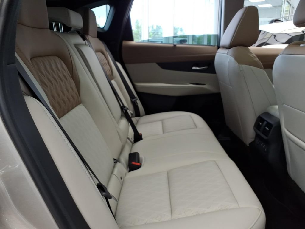 New 2027 Nissan Murano Platinum w/ Cargo Package AWD/4WD image 9