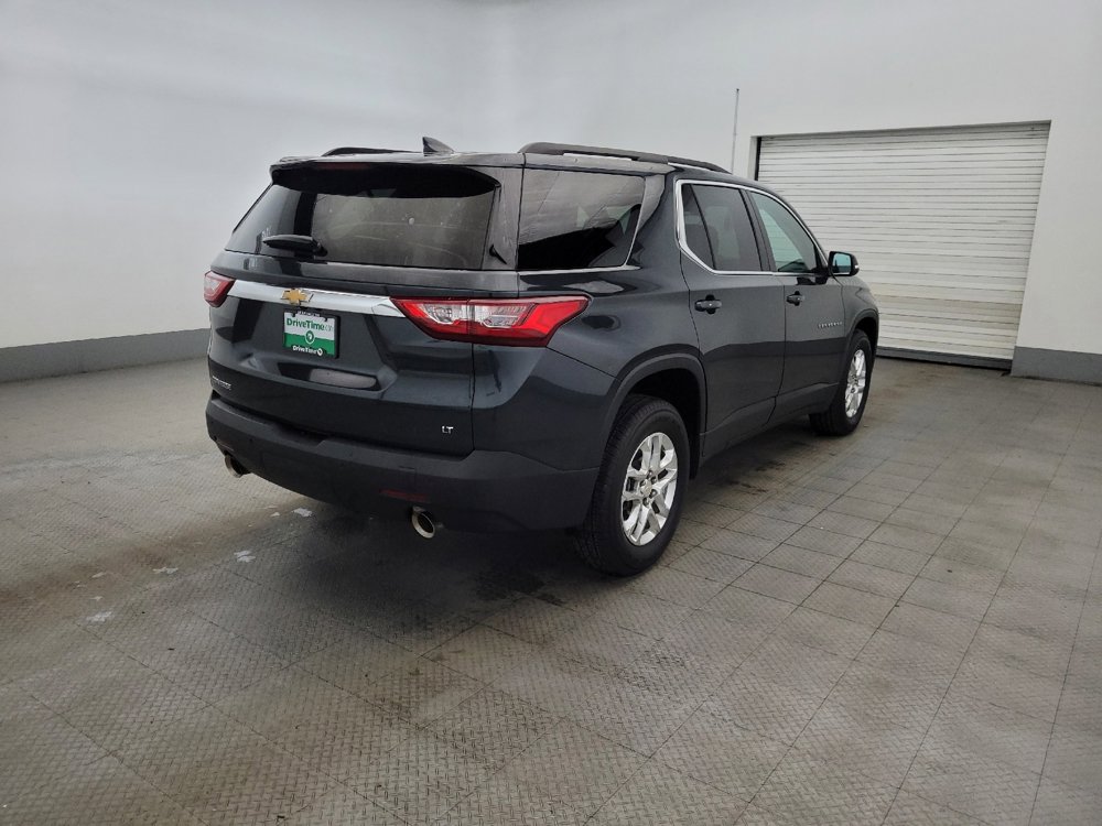 Used 2021 Chevrolet Traverse LT FWD image 9