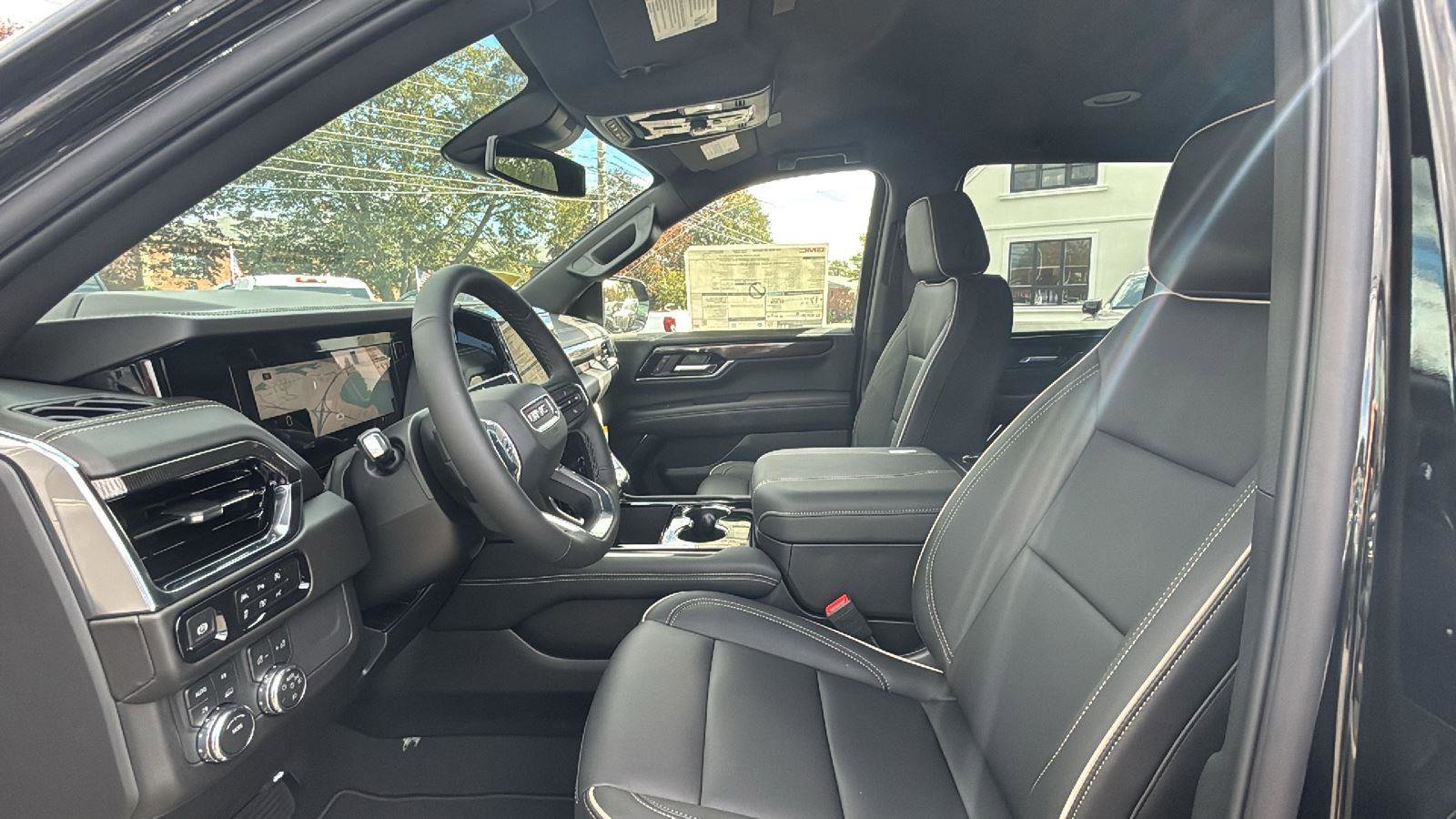 New 2026 GMC Yukon Elevation w/ LPO, Elevation Black Package image 24