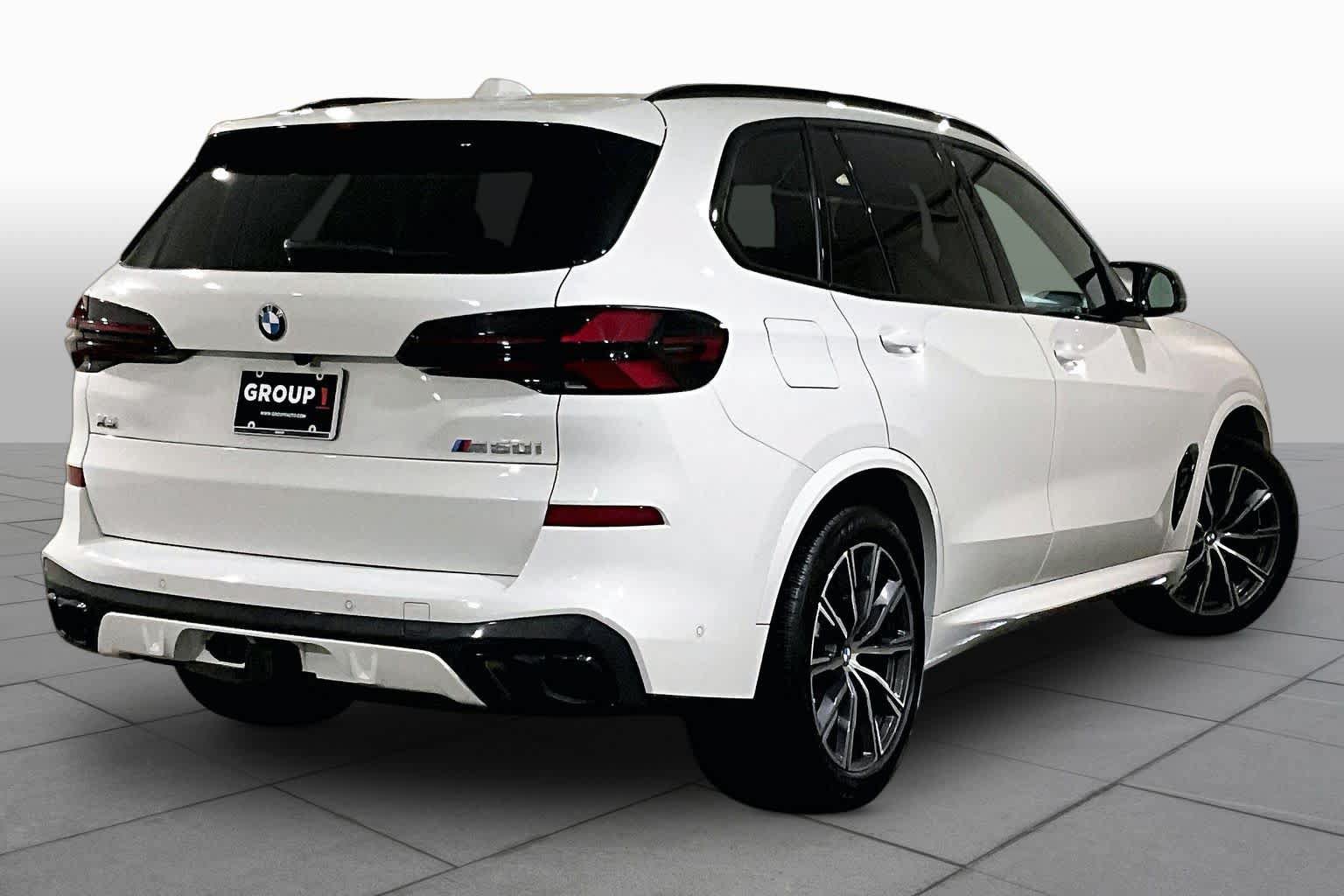 Used 2025 BMW X5 M60i w/ Climate Comfort Package AWD/4WD image 12