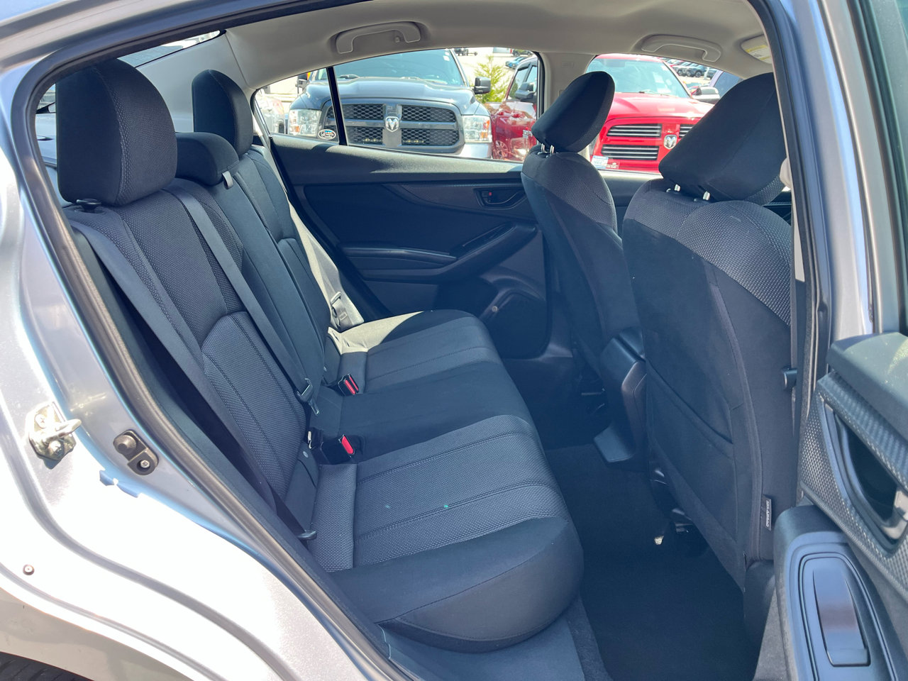 Used 2018 Subaru Impreza 2.0i image 16