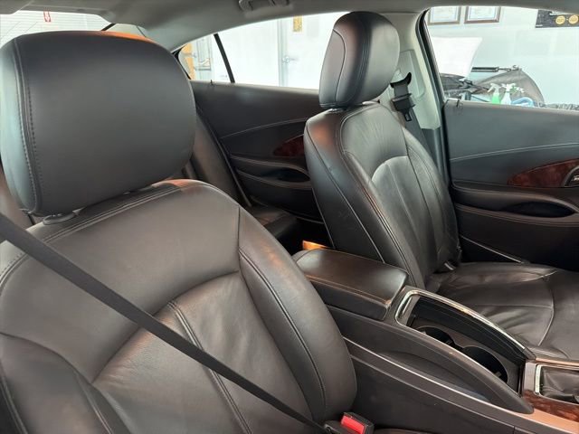 Used 2013 Buick LaCrosse Leather FWD image 28