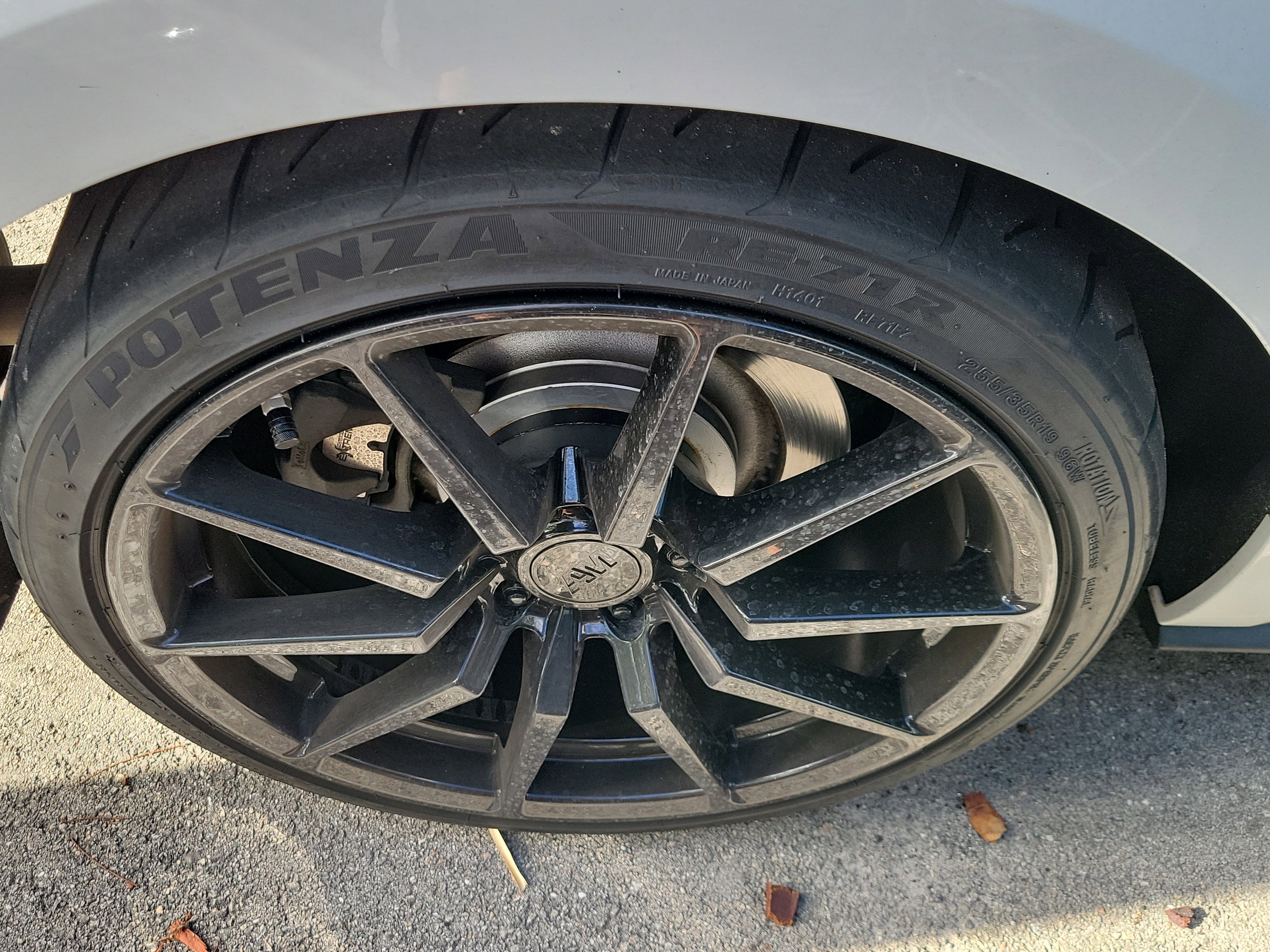 Used 2017 Ford Mustang GT Premium RWD image 6