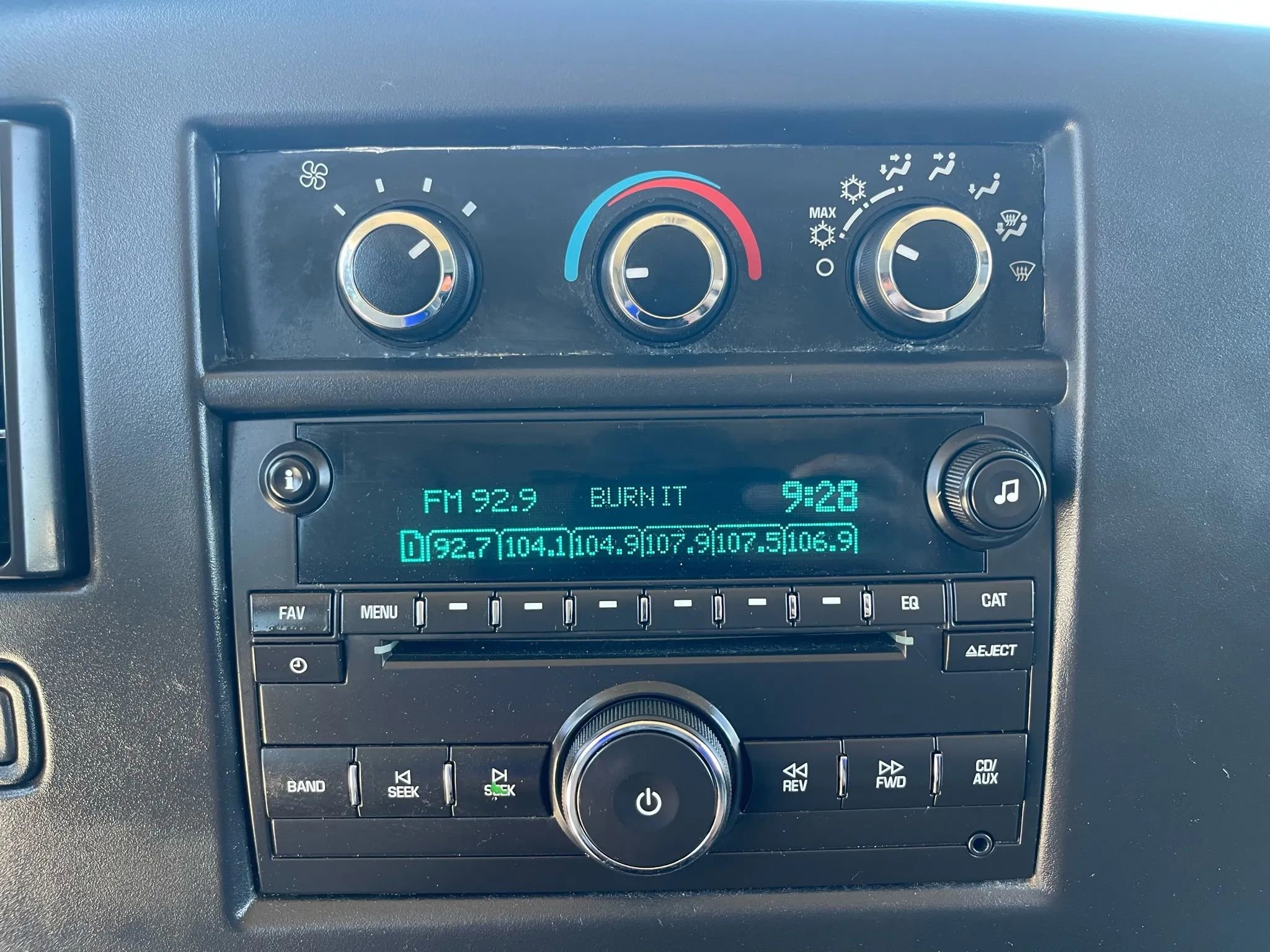 Used 2016 Chevrolet Express 2500 LS image 40