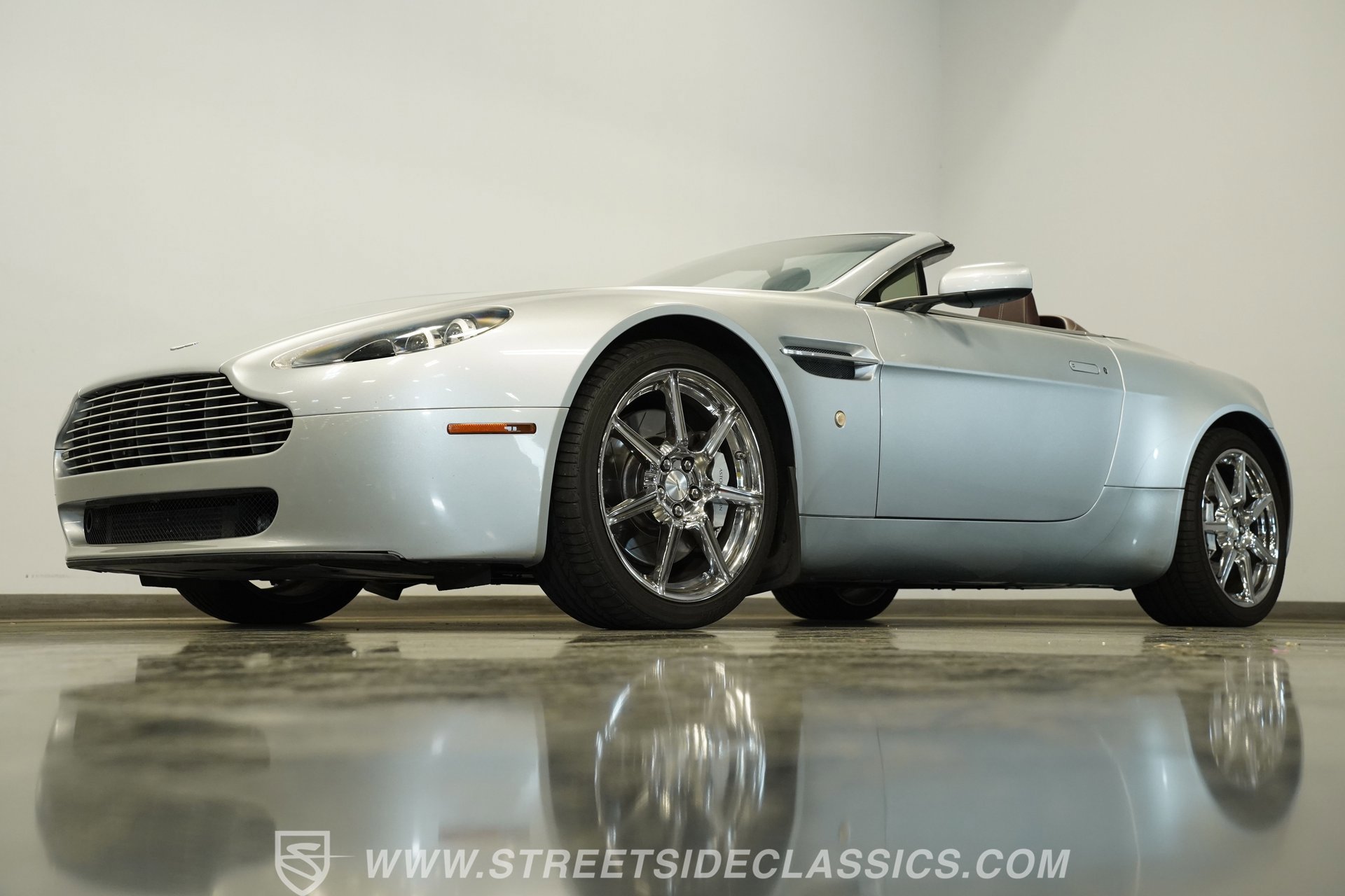 Used 2008 Aston Martin V8 Vantage Roadster image 5