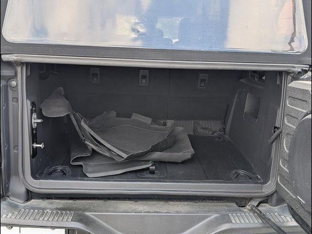 Used 2022 Ford Bronco Black Diamond image 18