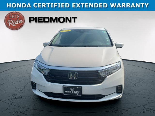 Certified 2024 Honda Odyssey EX image 3