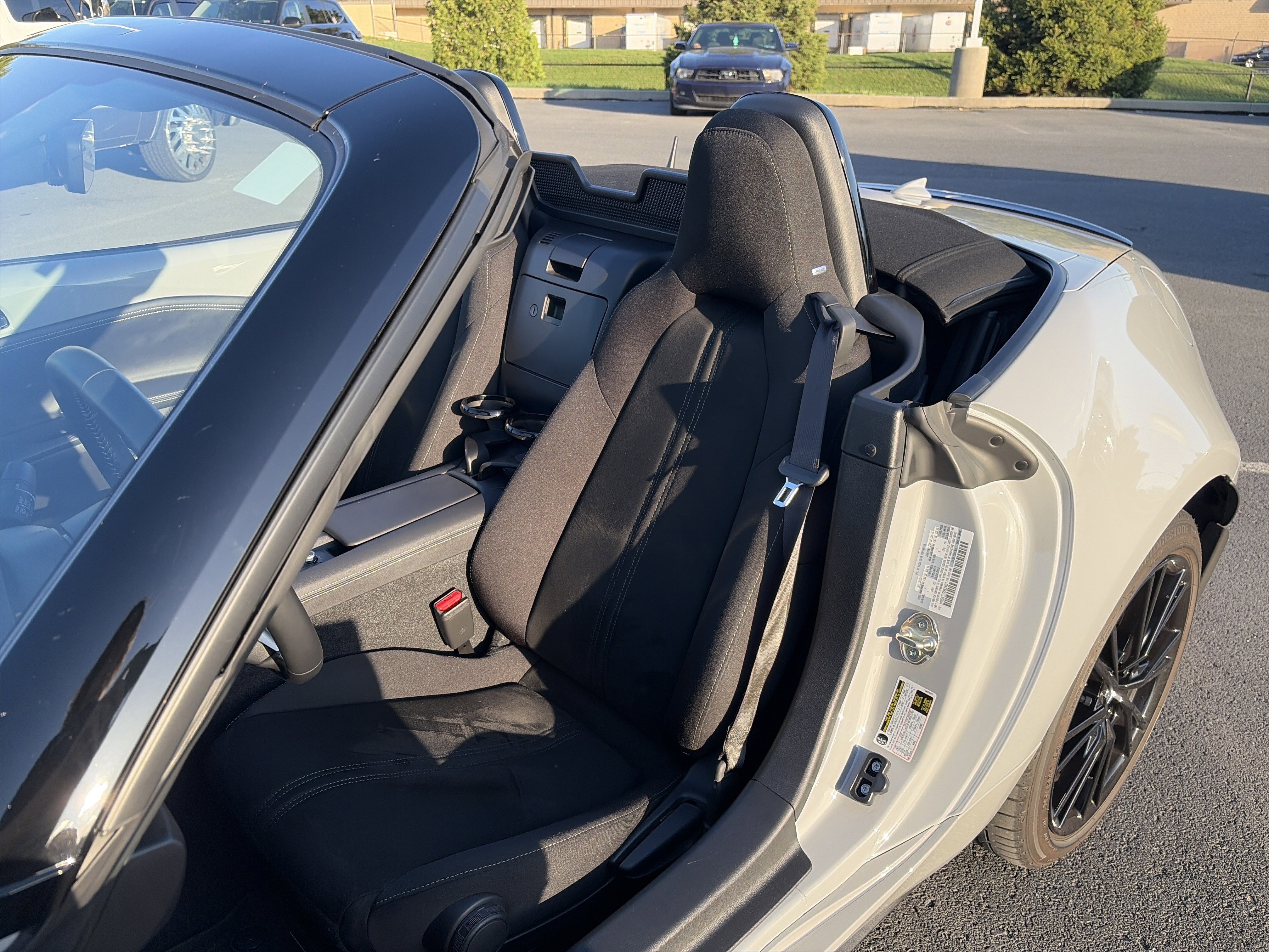 Used 2024 MAZDA MX-5 Miata Club image 21