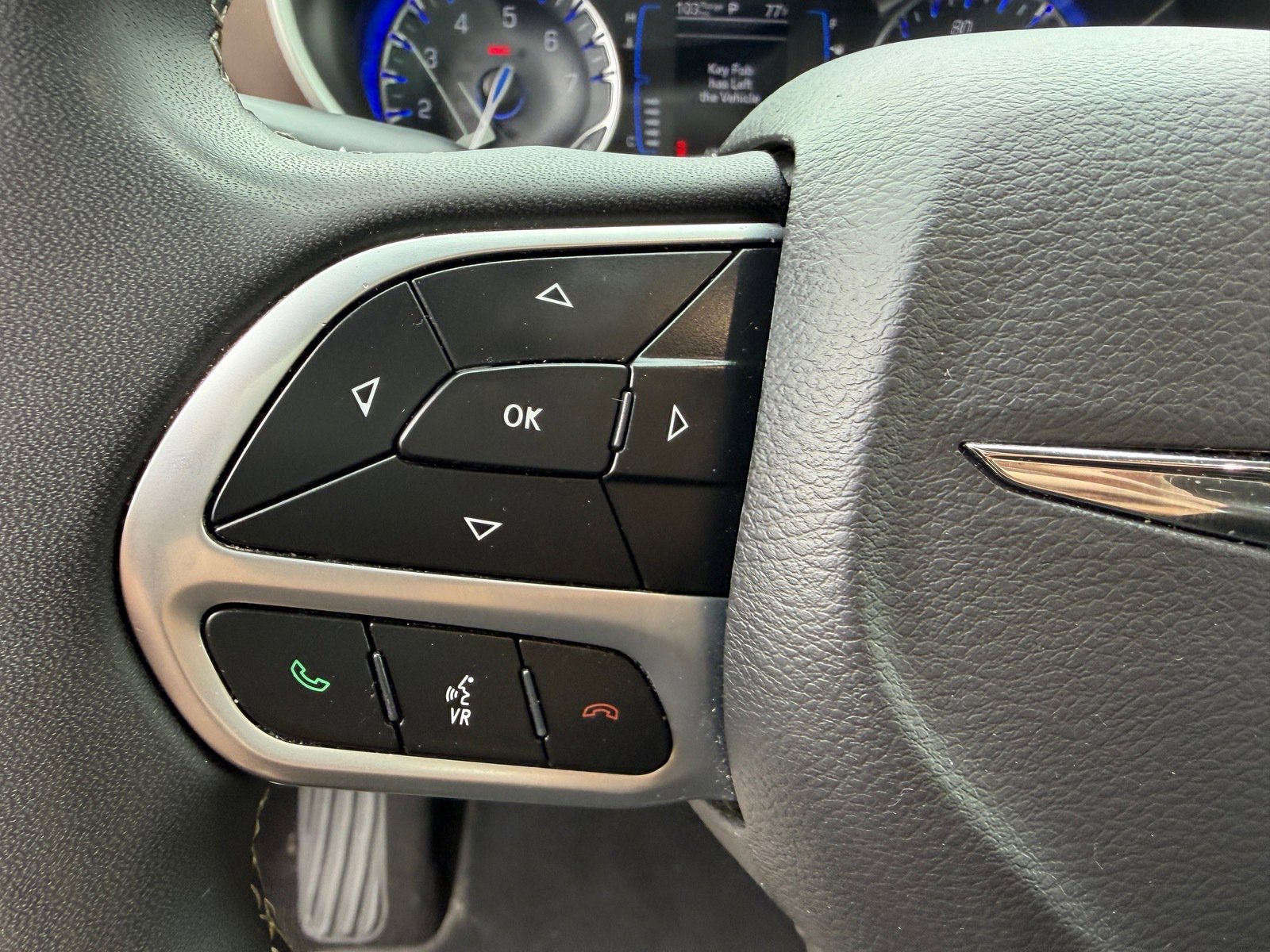 Used 2023 Chrysler Voyager LX FWD image 18