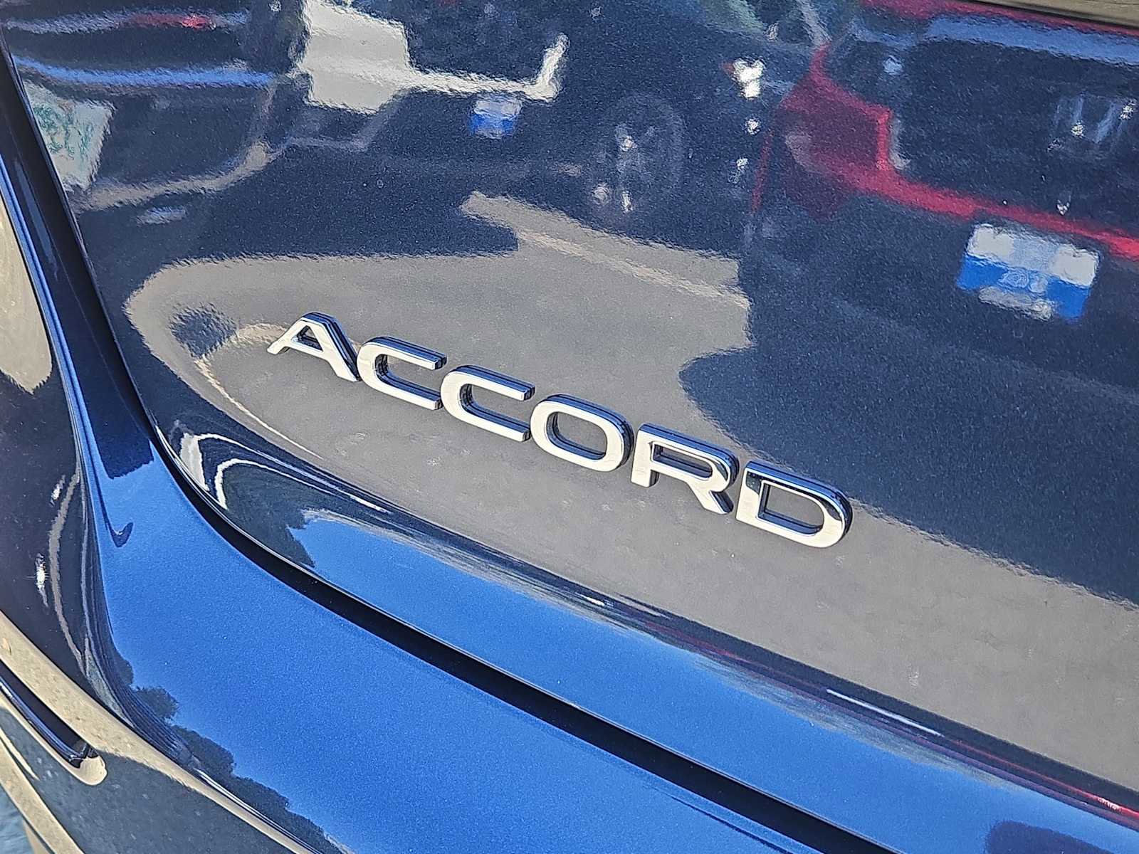 Used 2024 Honda Accord EX image 6