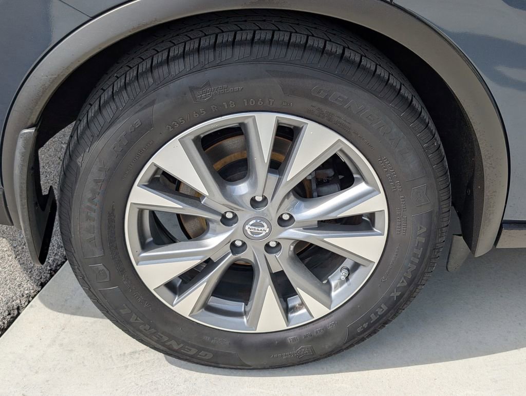 Used 2018 Nissan Murano SL w/ Moonroof Package image 26