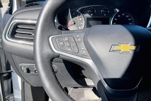 Used 2022 Chevrolet Equinox LT FWD image 11